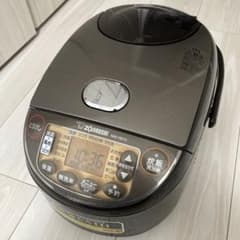 美品　象印　ZOJIRUSHI 炊飯器 5.5合 極め炊き IHタイプのサムネイル