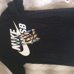 ナイキSB Tシャツのサムネイル
