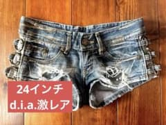d.i.a. サイド3連リング ラメ ショートパンツ Y2Kダメージ加工のサムネイル