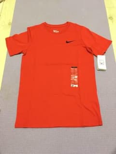 NIKE Tシャツのサムネイル