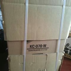 【あやか様専用】SHARP／加湿空気清浄機KC-D70-W／保証有りのサムネイル
