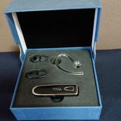 Bluetoothイヤホンー粗品付き。最終価格のサムネイル
