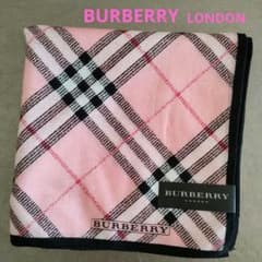 バーバリー 大判ハンカチ ピンク - メルカリ