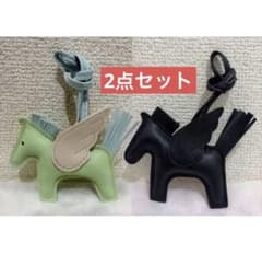 新品ペガサス 合皮バッグチャーム キーホルダー 馬ユニセックス　2点セットのサムネイル