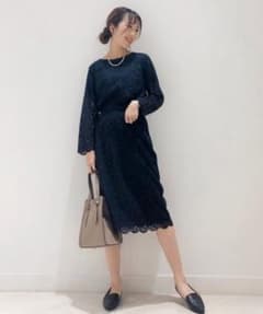 グローバルワーク　総レースブラウス+Aラインスカート　セット売りのサムネイル