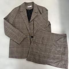 チェック柄ジャケット＆スカートセットアップのサムネイル