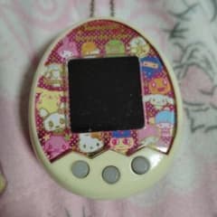 Tamagotchi Sanrio characters 本体のサムネイル