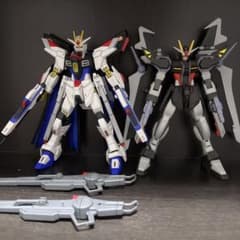 ガンプラ完成品 hg ストライクフリーダムガンダム弐式 ストライク