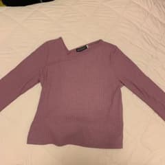 べべ　Tシャツ 130cmのサムネイル