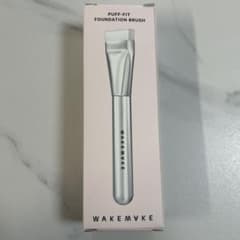 新品未開封 WAKEMAKE パフフィットファンデーションブラシのサムネイル