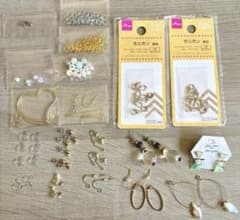 ピアス・アクセサリー　パーツまとめ売りのサムネイル