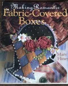 カルトナージュ＆刺繍制作ガイド Making Romantic Fabricのサムネイル