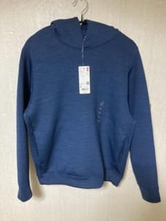 す*ん様 UNIQLO ウルトラストレッチドライスウェットプルパーカーのサムネイル
