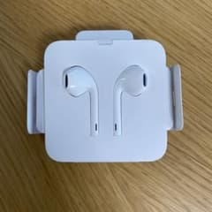 iPhone 付属品 純正 Lightning イヤホン Appleのサムネイル