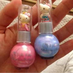キティーちゃん マニキュアのサムネイル