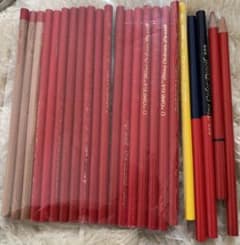 赤鉛筆 新品18本　赤青鉛筆2本　黄色鉛筆１本のサムネイル