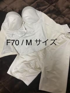 ブライダルインナー ビスチェ ガードルのサムネイル