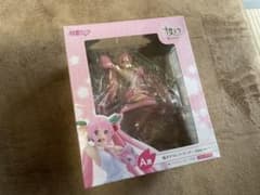 初音ミク　桜ミク　一番くじ(タイトーくじ) 書き下ろしフィギュア　 A賞のサムネイル