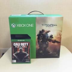 送料込み‼️XBOXONE本体タイタンフォール Edition BO3付きのサムネイル