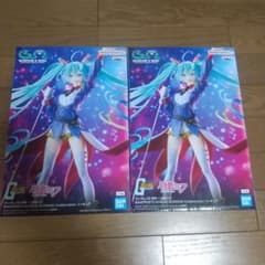 ガンダム４５周年×初音ミクフィギュア２点セットのサムネイル