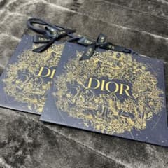 DIOR ディオール　2022 クリスマスショッパー　紙袋のサムネイル