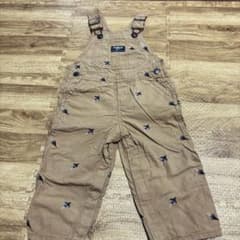 OSH KOSH 刺繍入りベージュオーバーオールのサムネイル