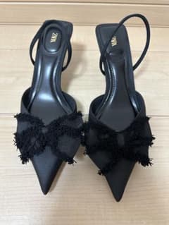 新品、未使用　ZARA リボン付きハイヒールスリングバックのサムネイル