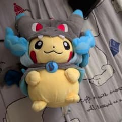 피카츄 봉제인형