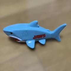 マクドナルドハッピーセット JAWS シャーク フィギュア　水鉄砲のサムネイル