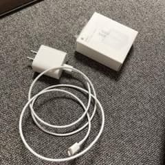 Apple 20W USB-C電源アダプタ MHJA3AM/Aのサムネイル