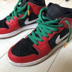 Nike Air Jordan 1 DQ8418-006 6Y 赤/黒/白のサムネイル