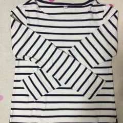 UNIQLO☆ボーダートップスのサムネイル