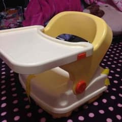子供用椅子のサムネイル