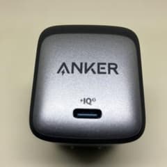 Anker Nano II 65W充電器になります。