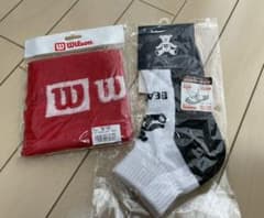 ハンドタオルとテニスソックスのセットのサムネイル