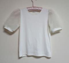 袖チュールのかわいいTシャツのサムネイル