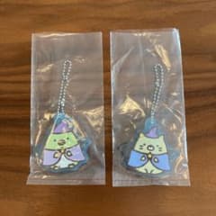 すみっコぐらし　ラバーキーホルダー　ねことぺんぎん？のサムネイル