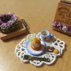 なちゅ8234様専用  まるごと桃ケーキセット⑤のサムネイル