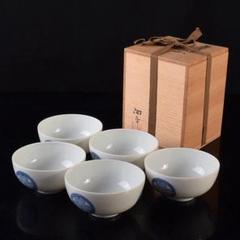瀬戸焼　古陶園　竹鳳窯　伊藤伊平作 染付　葵紋　汲出茶碗　五客　共箱　C7352 瀬戸焼 古陶園 竹鳳窯 伊藤伊平作 染付 葵紋 汲出茶碗 五客 共箱