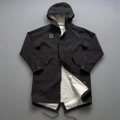 【極美品】ルースイソンブラ スプリングコート 黒 M black サッカー 極美品】ルースイソンブラ スプリングコート 黒 M black サッカー