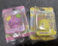 たまごっち ミニチュアチャーム 2種セットのサムネイル
