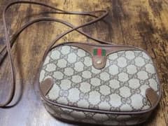 GUCCIグッチ ショルダーバックのサムネイル