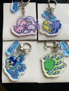 たまごっち 新江ノ島水族館 えのすい アクリルキーホルダー - メルカリ