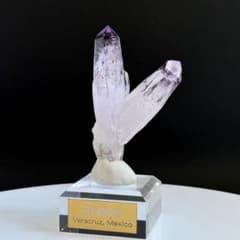メキシコ ベラクルスアメシスト 勝利のVサインツイン 高透明 大型結晶
