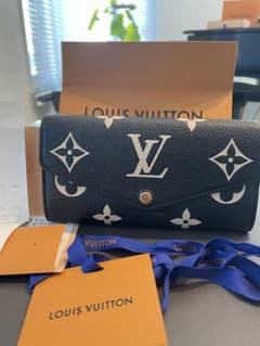 ●ルイ・ヴィトン　Louis Vuitton ポルトフォイユサラ●のサムネイル