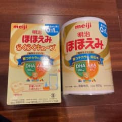 粉ミルク ほほえみ缶 800g、らくらくキューブ、粉ミルクスプーンのサムネイル