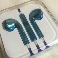 イヤホン ブルーのサムネイル