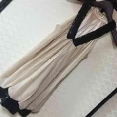 新品♡ROYAL PARTYのサムネイル