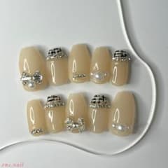【現品のみ】ネイルチップ ベージュ ツイード リボン パール 大人可愛い 上品のサムネイル