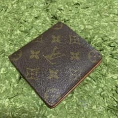 ルイヴィトン モノグラム 二つ折り財布のサムネイル